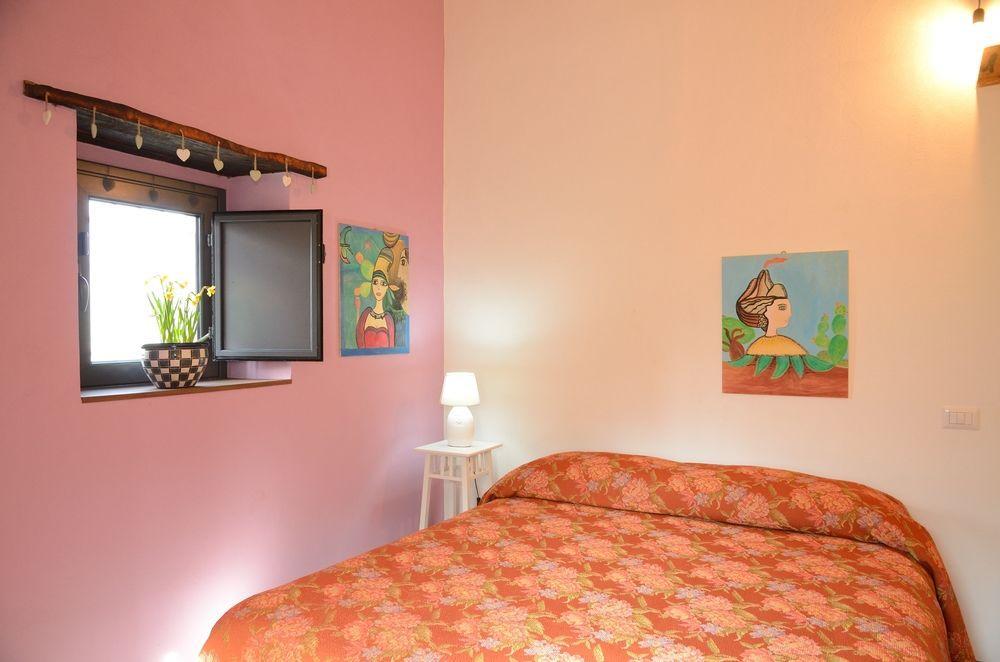 Il Tanaceto Hotel Castiglione De Sicilia Exterior foto
